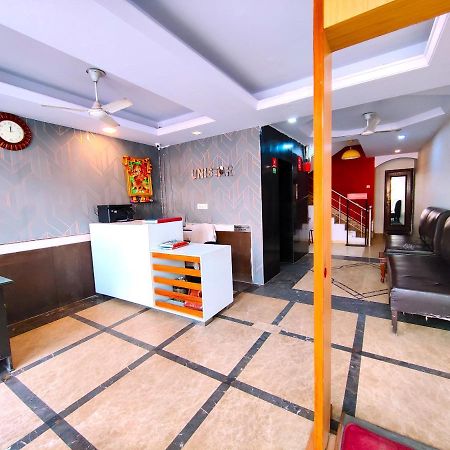Hotel Unistar New Delhi Ngoại thất bức ảnh