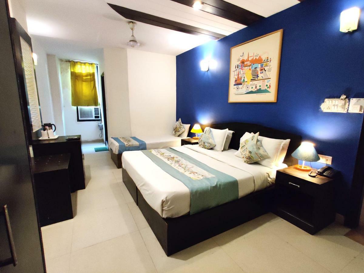 Hotel Unistar New Delhi Ngoại thất bức ảnh